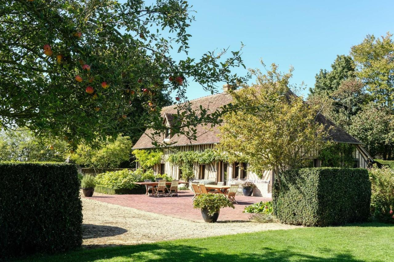 Maison "Jardin Gaillard" Bieville-en-Auge Exteriör bild