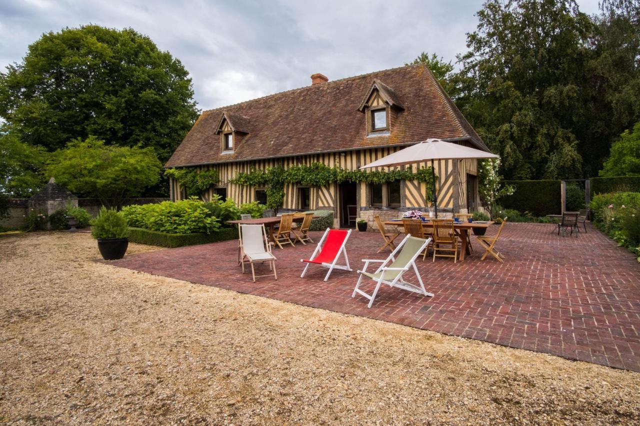 Maison "Jardin Gaillard" Bieville-en-Auge Exteriör bild