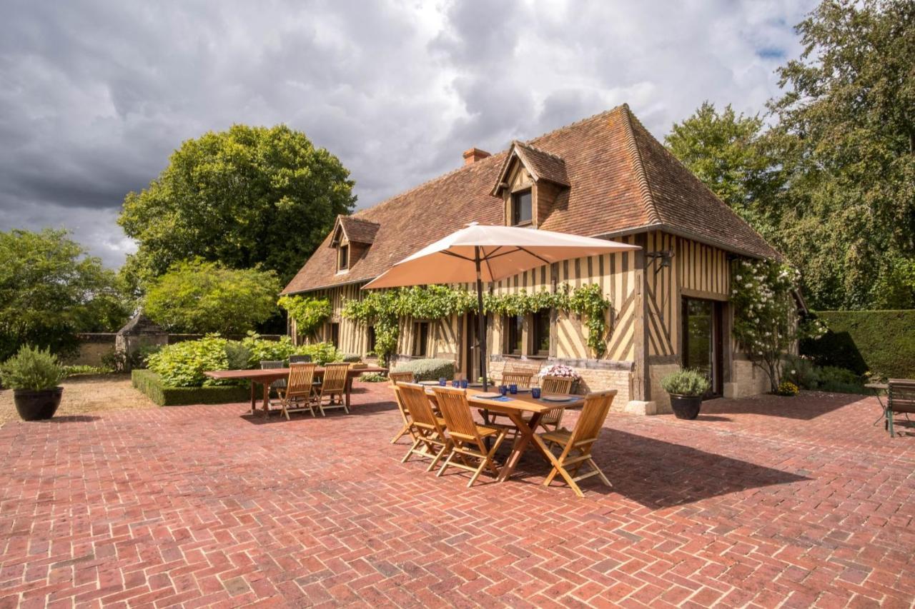 Maison "Jardin Gaillard" Bieville-en-Auge Exteriör bild