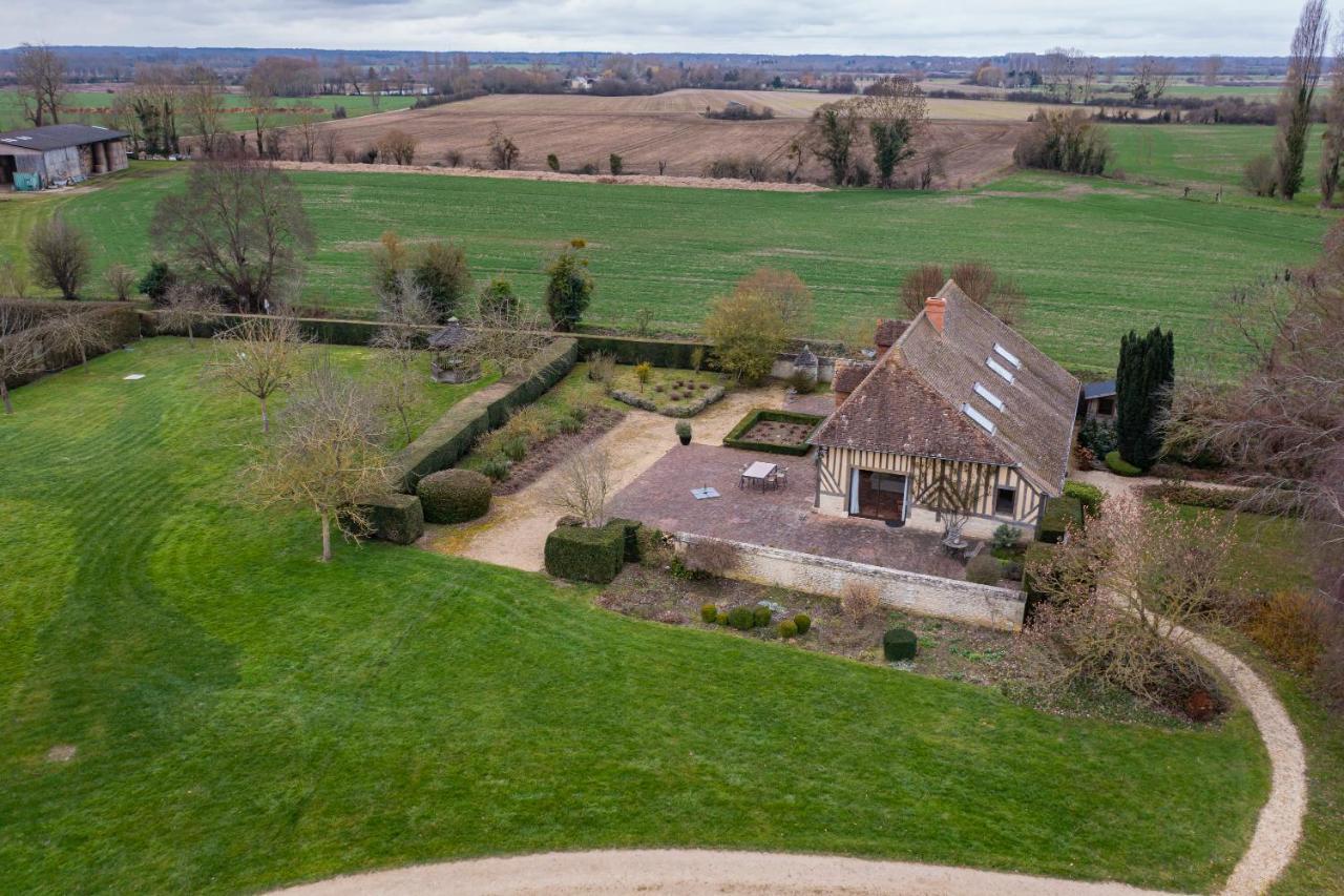 Maison "Jardin Gaillard" Bieville-en-Auge Exteriör bild